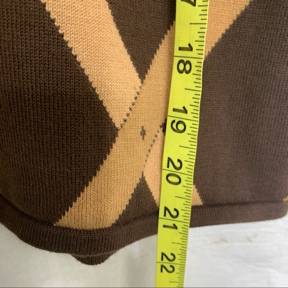 Kasper Lattice Print Top - Picture 10 of 11